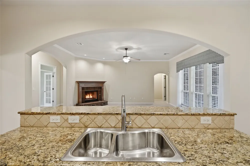 4129 W Fulton Street Broken Arrow, OK 74012