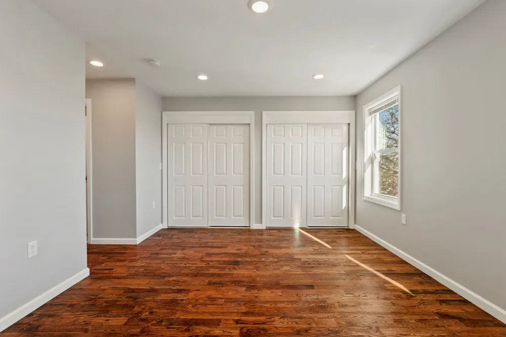 16 HERRICK CT Bayonne, NJ 07002