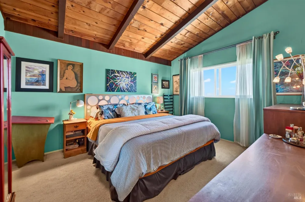 1596 Milton Road Napa, CA 94559