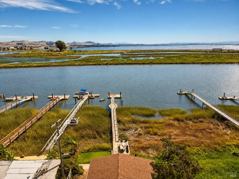 1596 Milton Road Napa, CA 94559