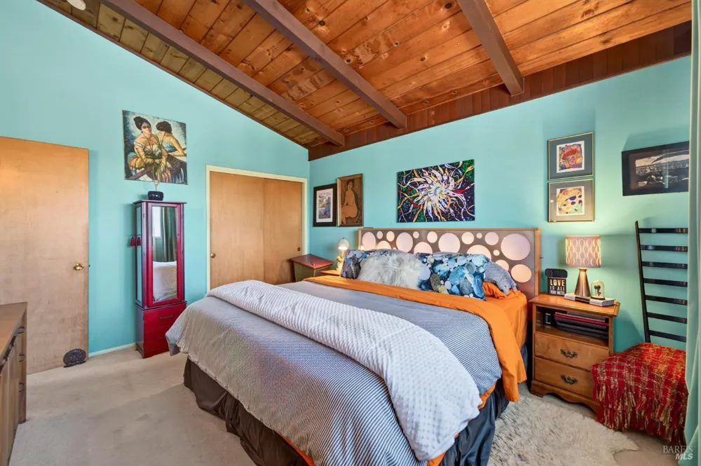 1596 Milton Road Napa, CA 94559