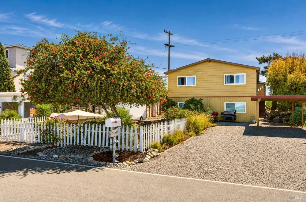1596 Milton Road Napa, CA 94559