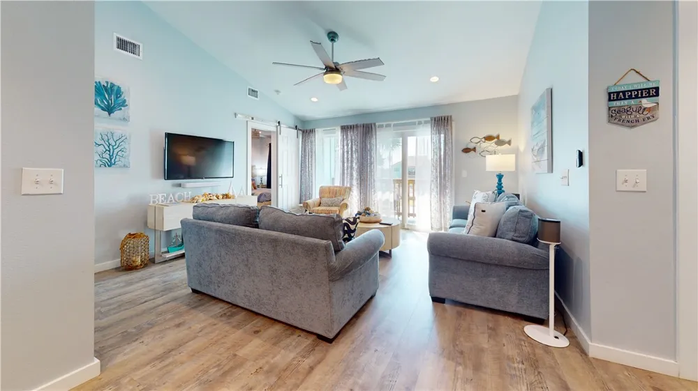 230 Cut Off #217 Port Aransas, TX 78373