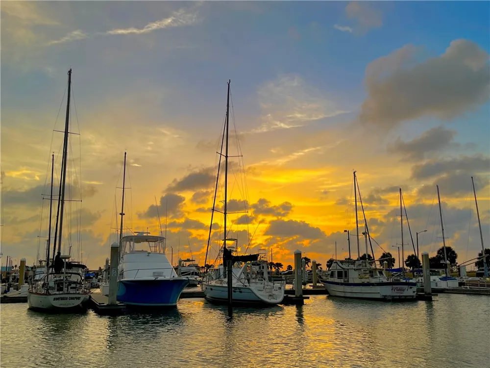 230 Cut Off #217 Port Aransas, TX 78373