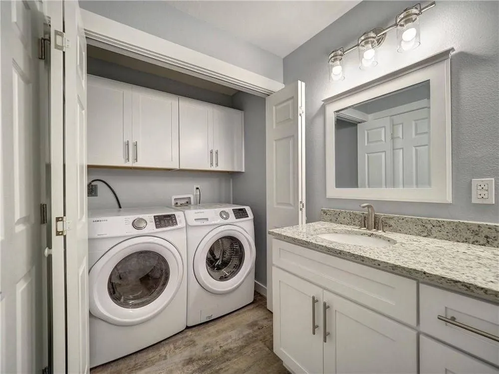 230 Cut Off #217 Port Aransas, TX 78373