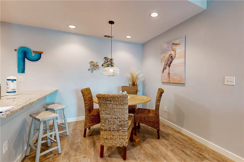 230 Cut Off #217 Port Aransas, TX 78373