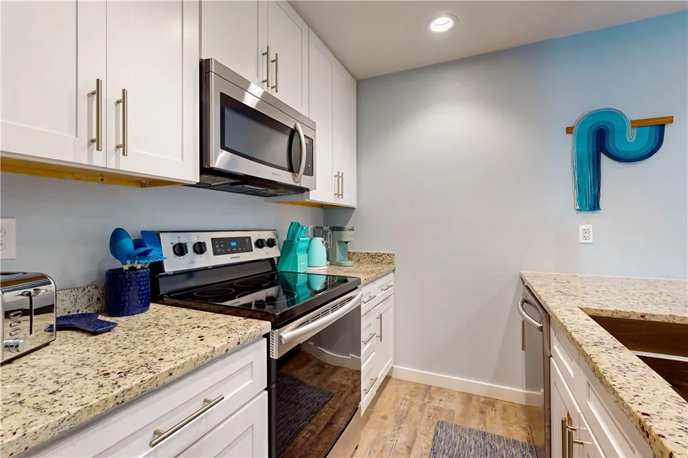 230 Cut Off #217 Port Aransas, TX 78373