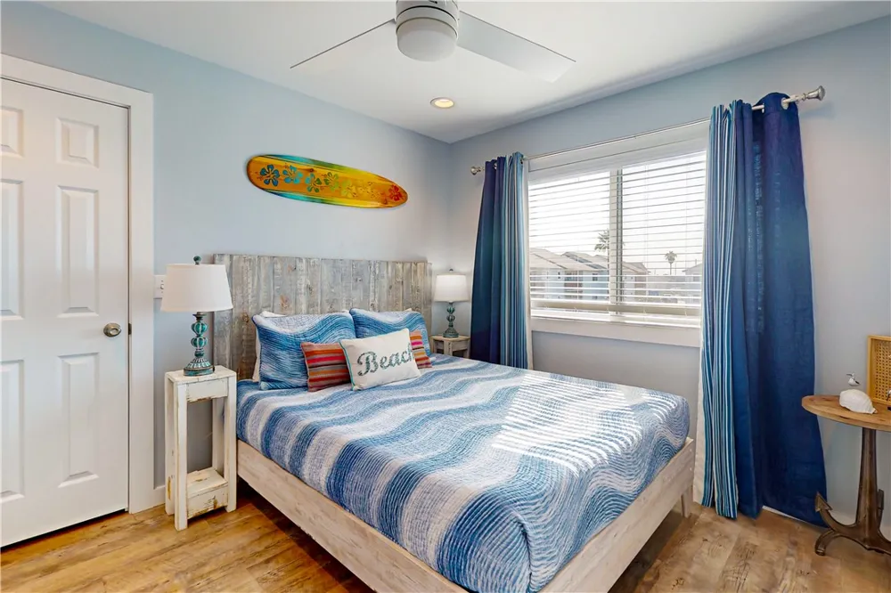 230 Cut Off #217 Port Aransas, TX 78373
