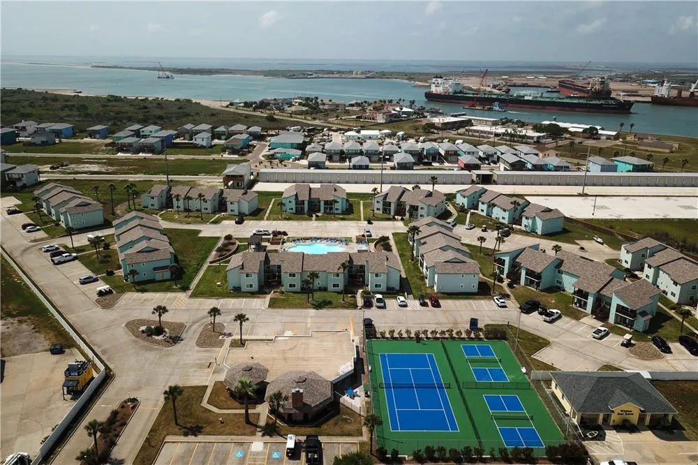 230 Cut Off #217 Port Aransas, TX 78373