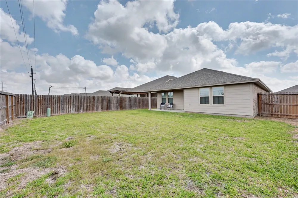8113 Cattlemen Drive Corpus Christi, TX 78414
