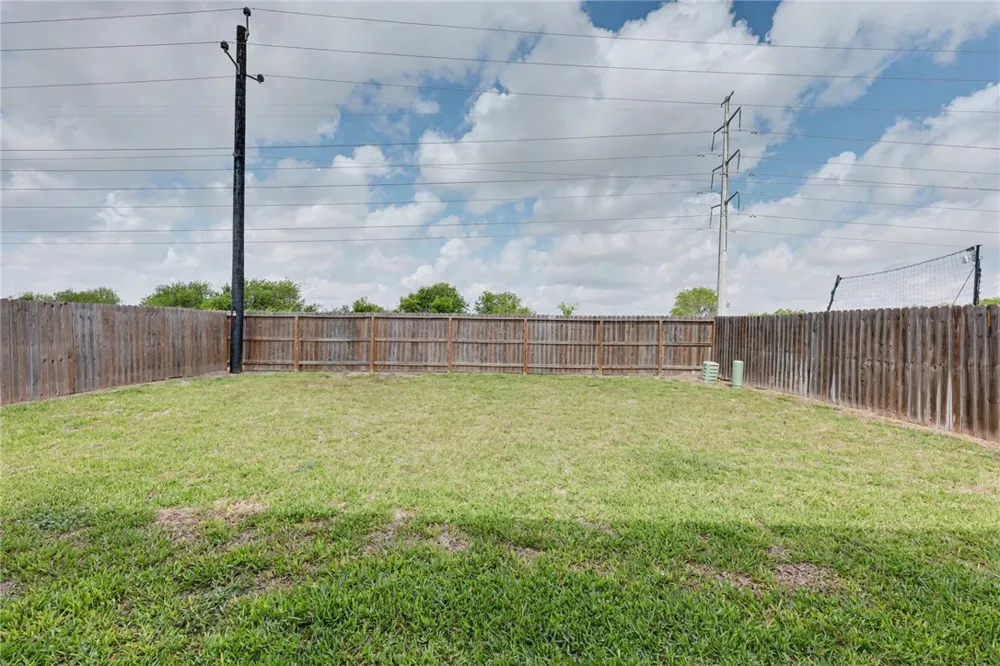 8113 Cattlemen Drive Corpus Christi, TX 78414