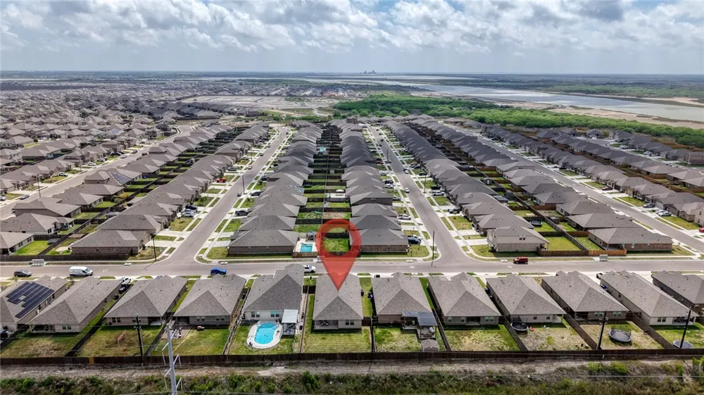 8113 Cattlemen Drive Corpus Christi, TX 78414