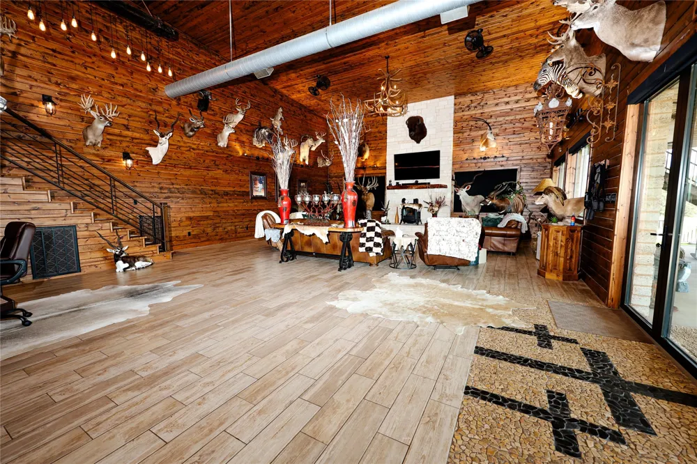 11899 County Road 108 Brownwood, TX 76801