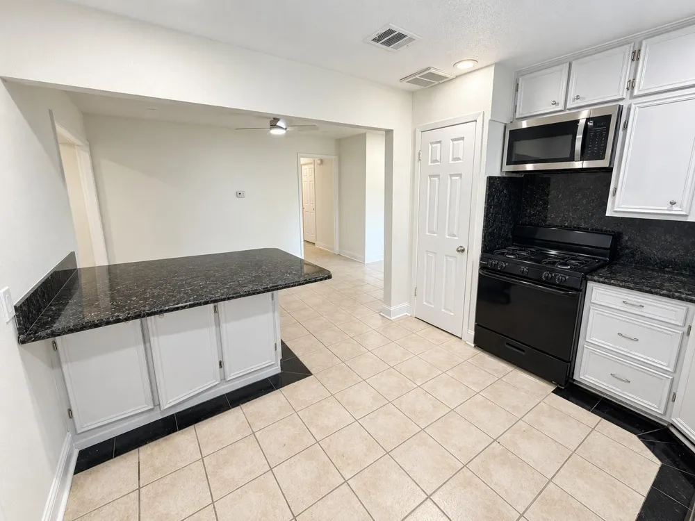 6307 Georgianna Drive Pasadena, TX 77503