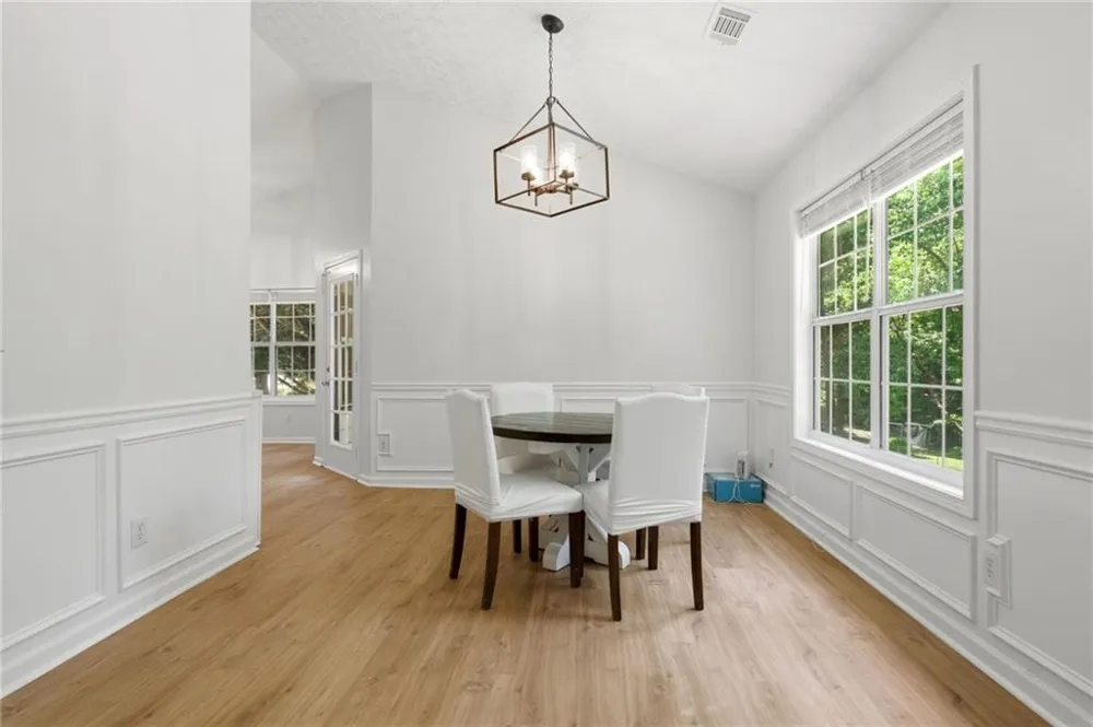 1432 armende Circle Dacula, GA 30019