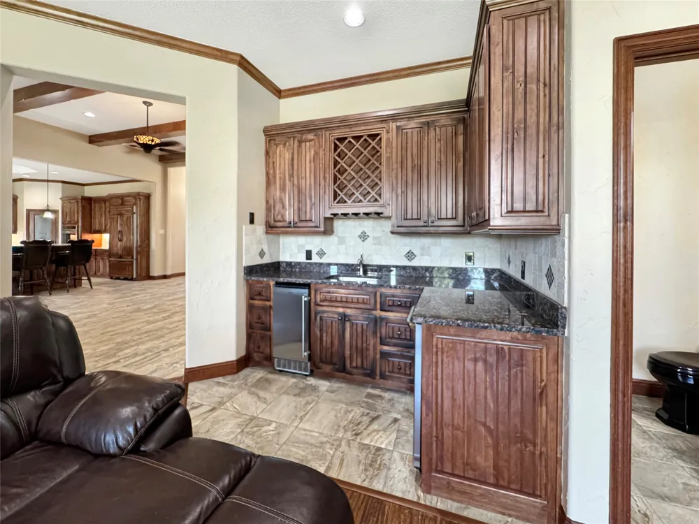 6509 Ladybank Court W Cleburne, TX 76033