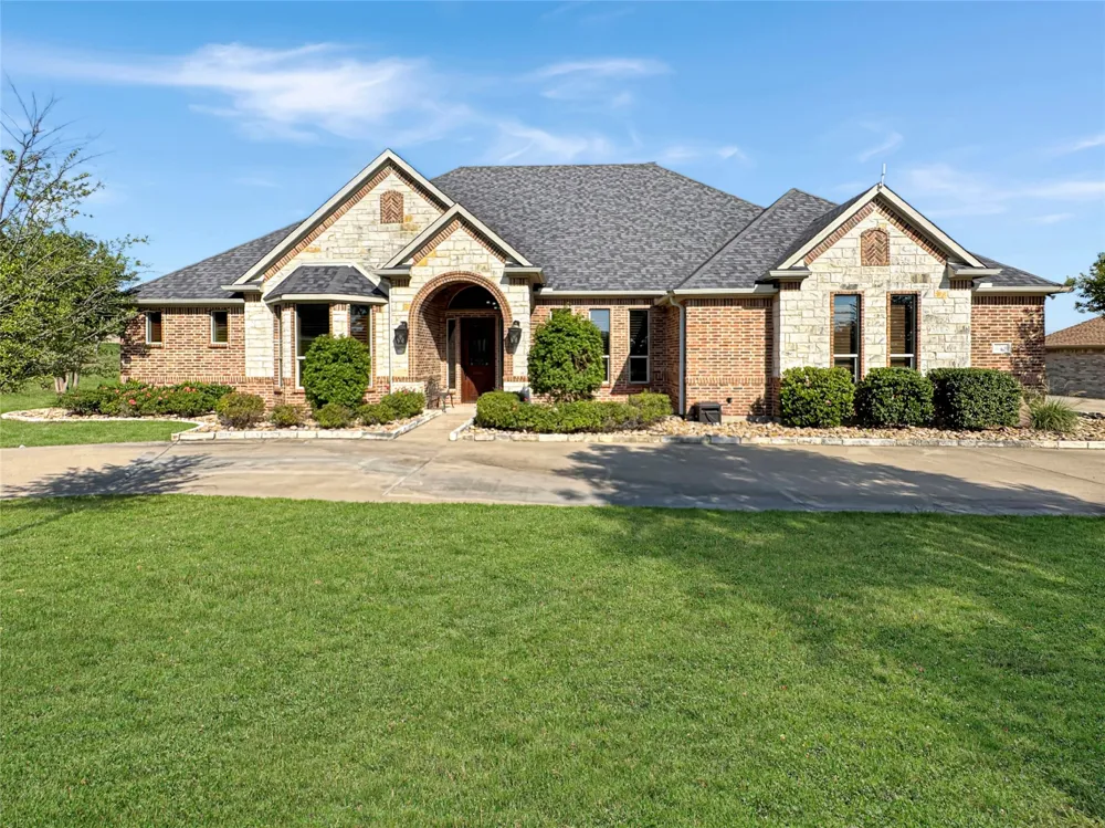 6509 Ladybank Court W Cleburne, TX 76033