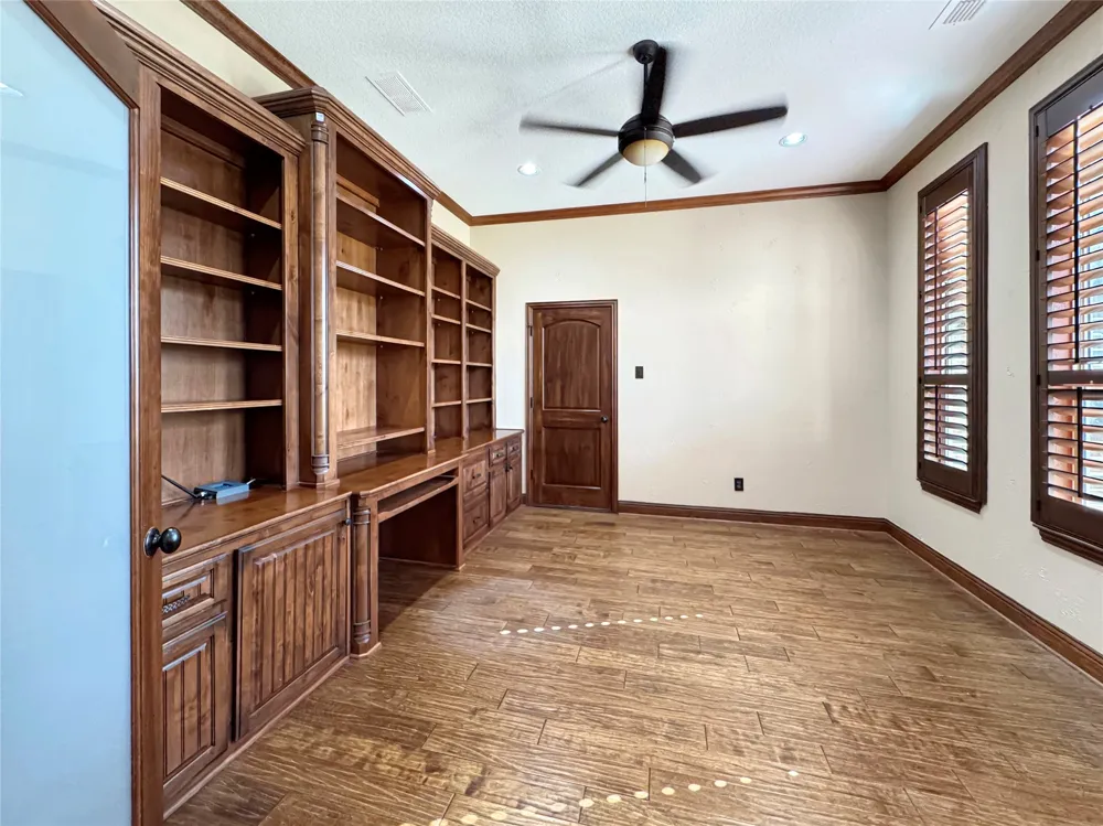 6509 Ladybank Court W Cleburne, TX 76033