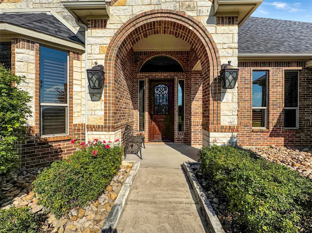 6509 Ladybank Court W Cleburne, TX 76033
