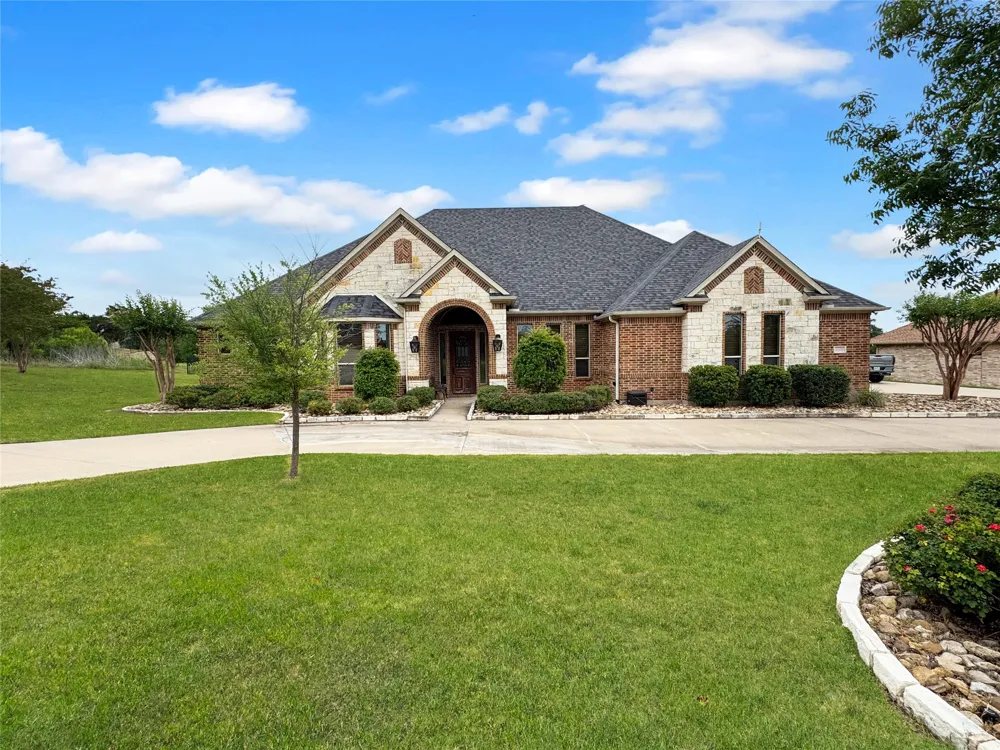6509 Ladybank Court W Cleburne, TX 76033