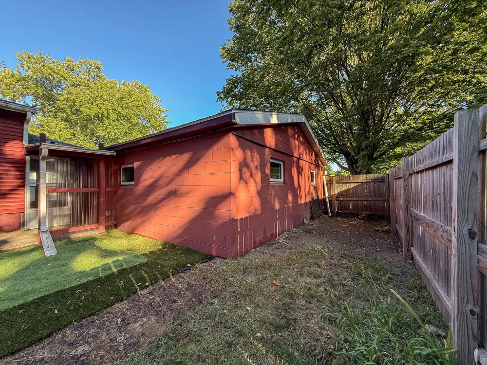 401 Sheldon Street Dowagiac City, MI 49047