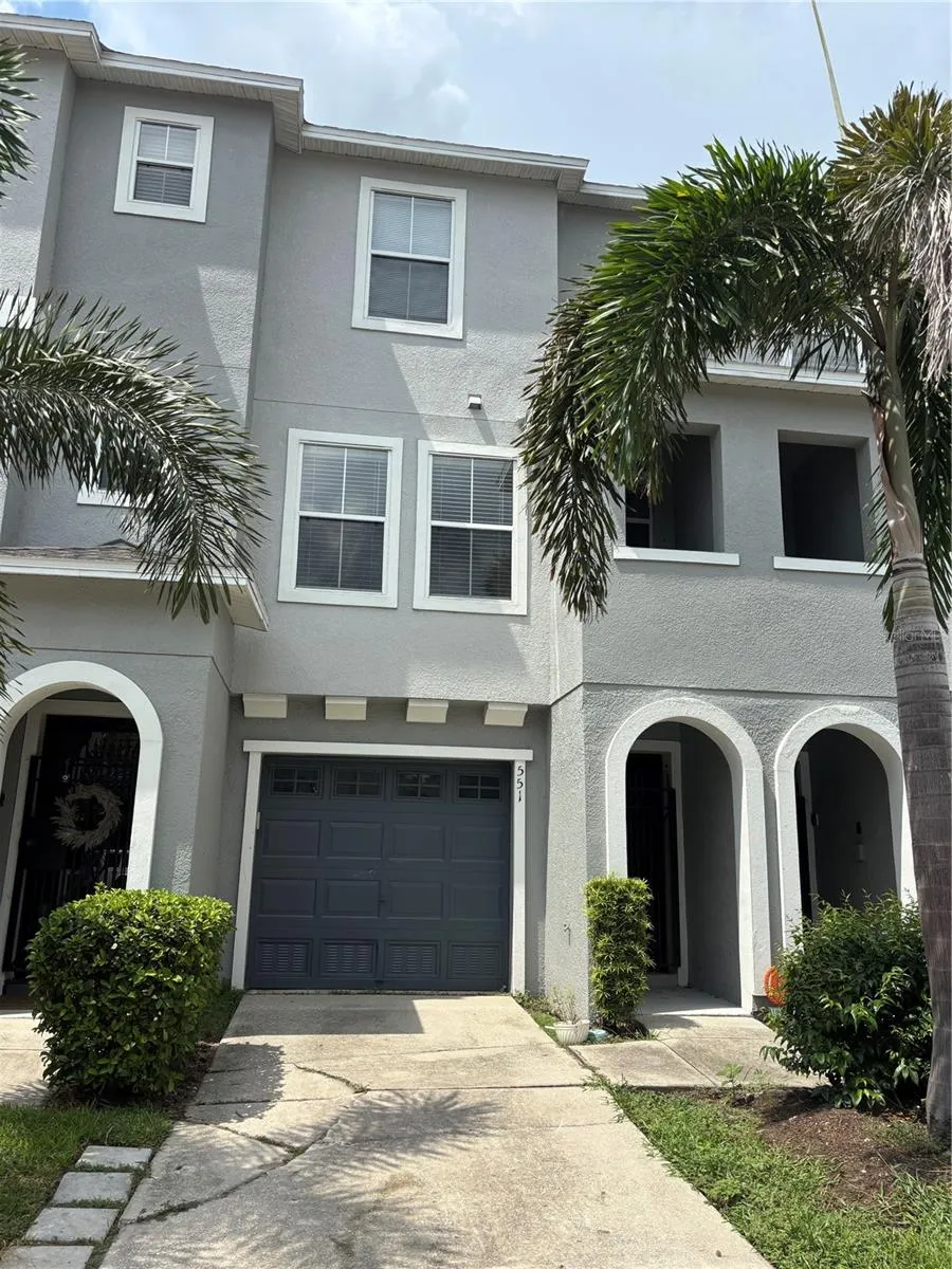 551 VINCINDA CREST WAY Tampa, FL 33619