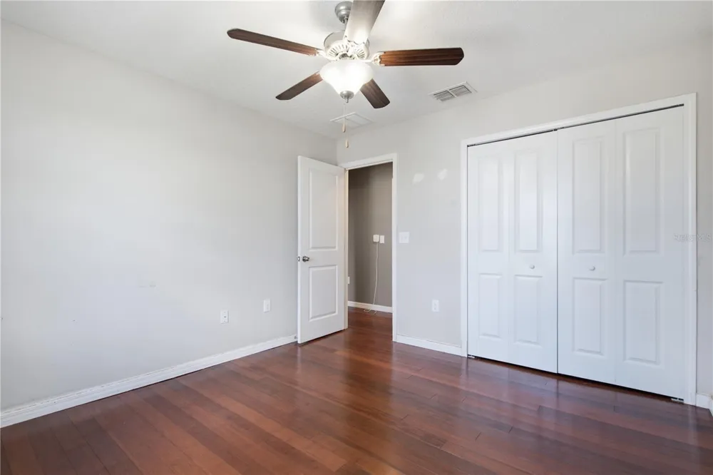 2206 4TH STREET SW Ruskin, FL 33570