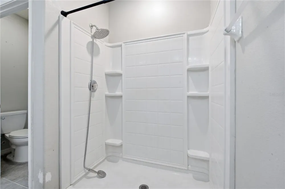 2206 4TH STREET SW Ruskin, FL 33570