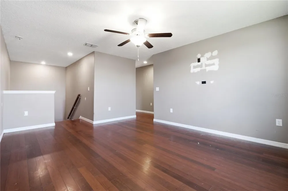 2206 4TH STREET SW Ruskin, FL 33570