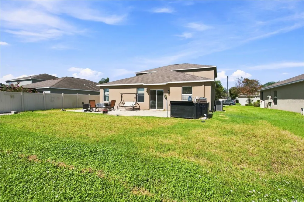 2206 4TH STREET SW Ruskin, FL 33570