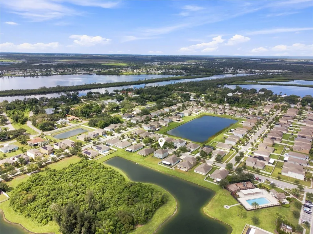 2206 4TH STREET SW Ruskin, FL 33570