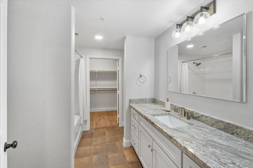 330 Las Colinas Boulevard E #168 Irving, TX 75039