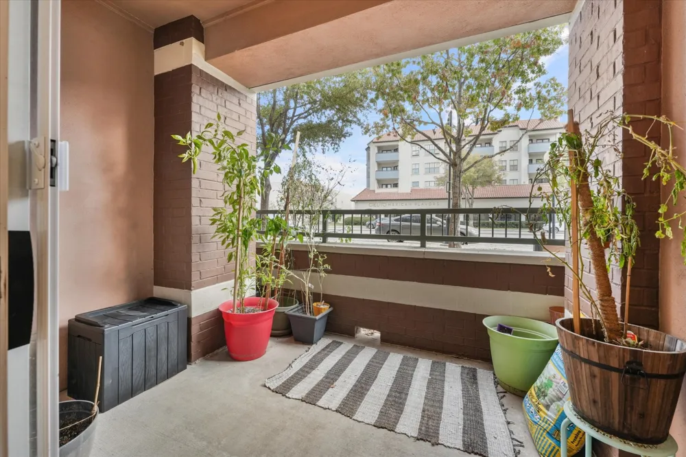330 Las Colinas Boulevard E #168 Irving, TX 75039