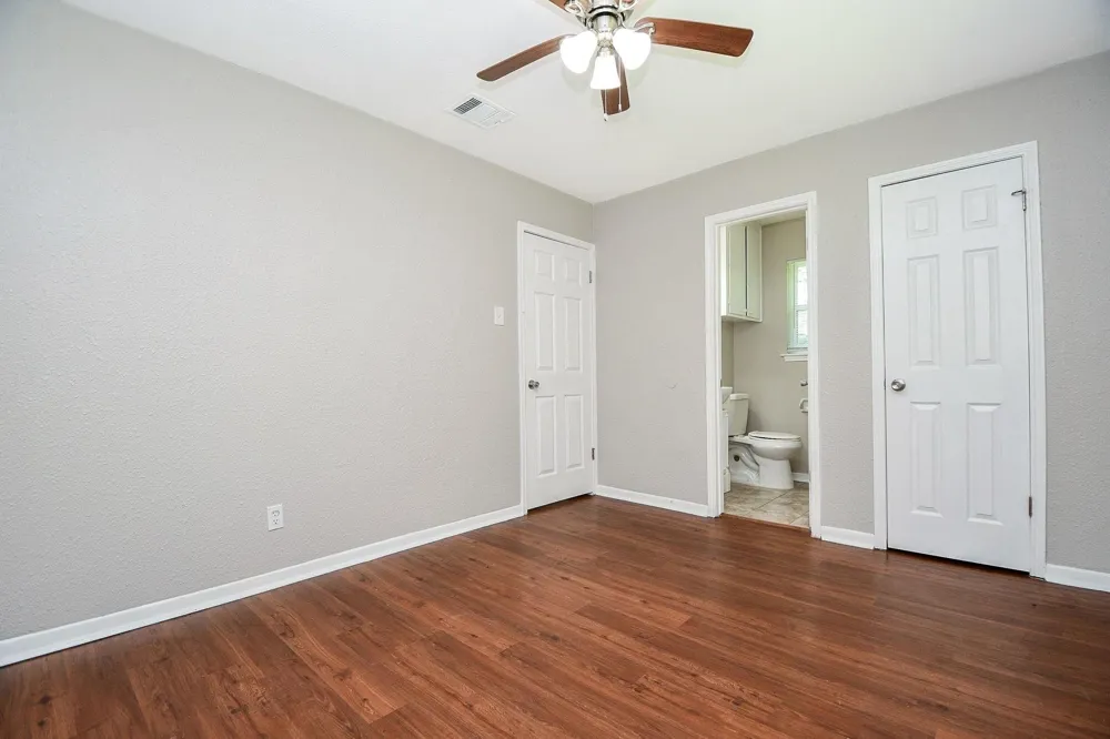 922 Bacliff Drive Bacliff, TX 77518
