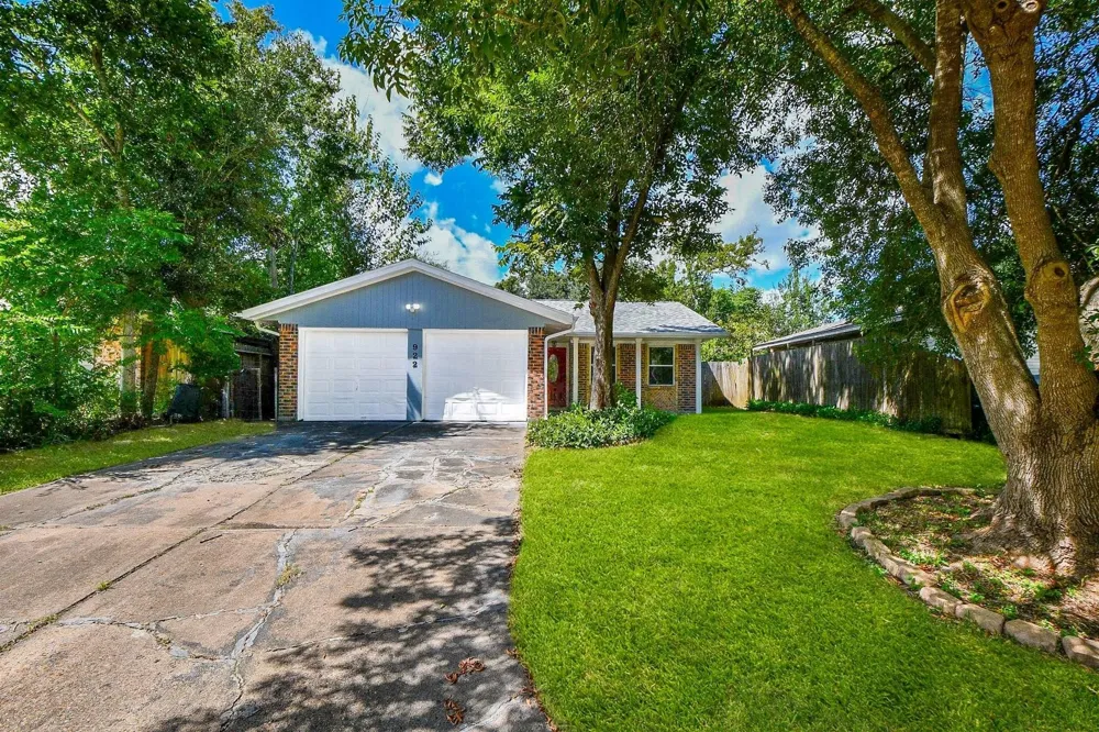 922 Bacliff Drive Bacliff, TX 77518