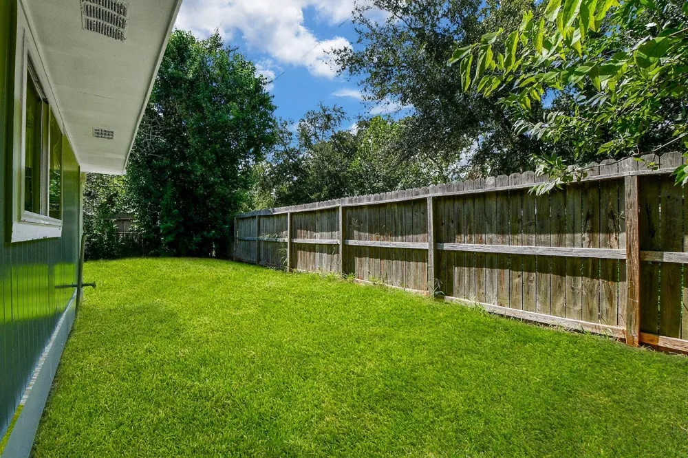 922 Bacliff Drive Bacliff, TX 77518