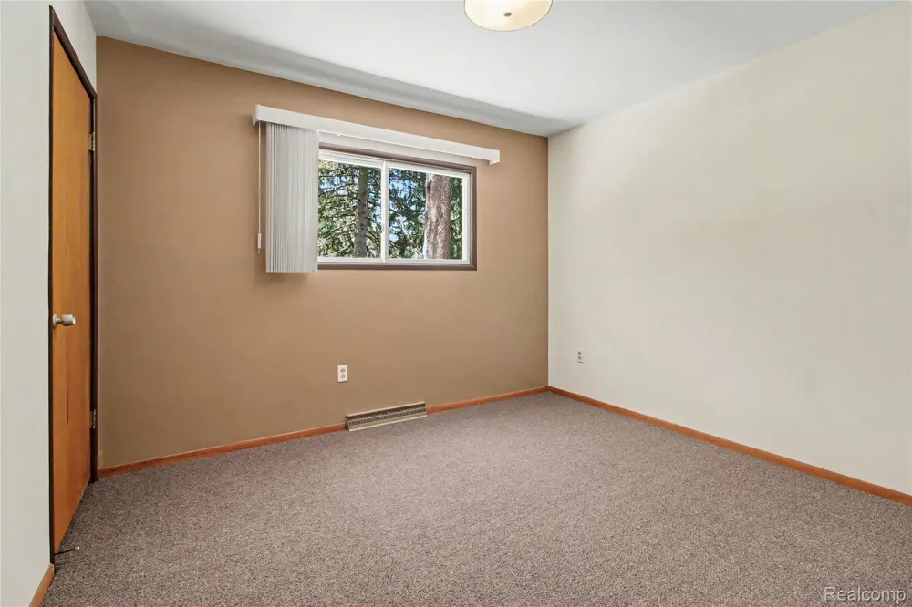 3416 E Pineview Drive Scio Township, MI 48130
