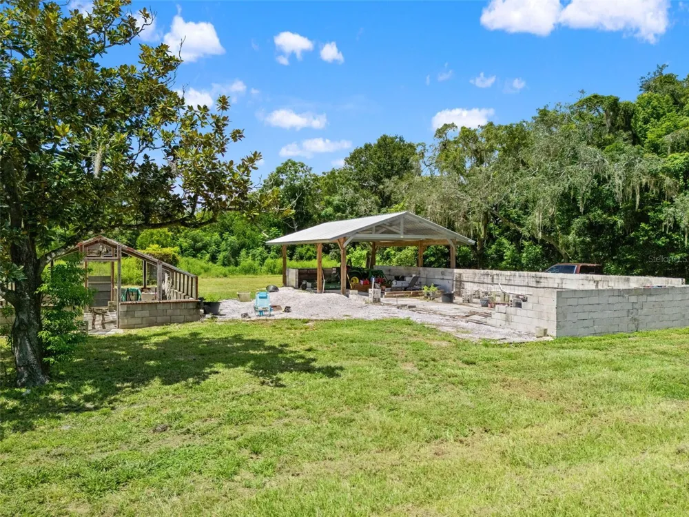 255 BENES ROAD Brooksville, FL 34604