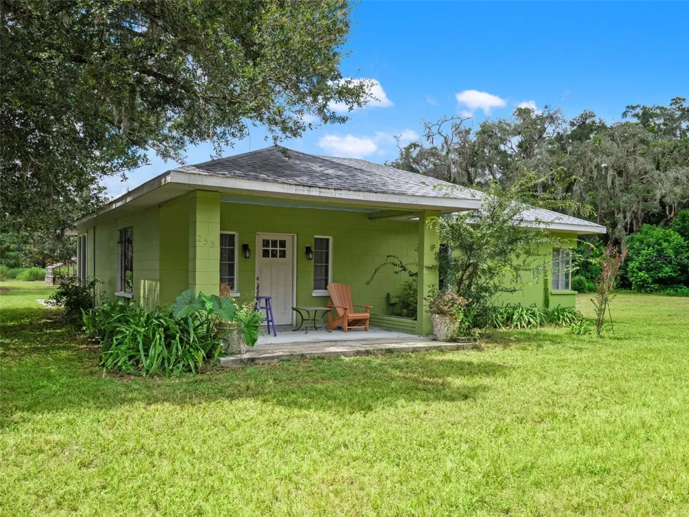 255 BENES ROAD Brooksville, FL 34604