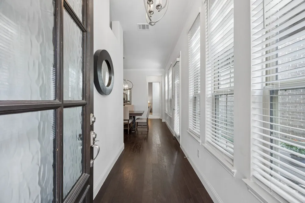 261 Golden Gate Drive Richardson, TX 75080