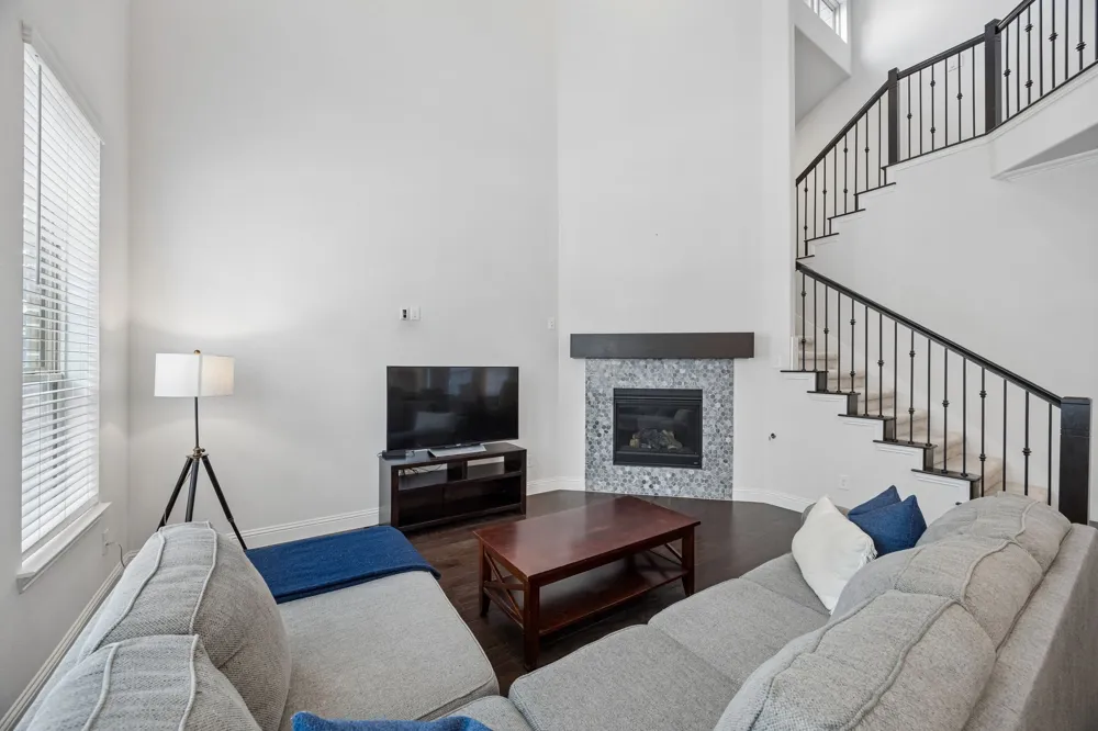 261 Golden Gate Drive Richardson, TX 75080