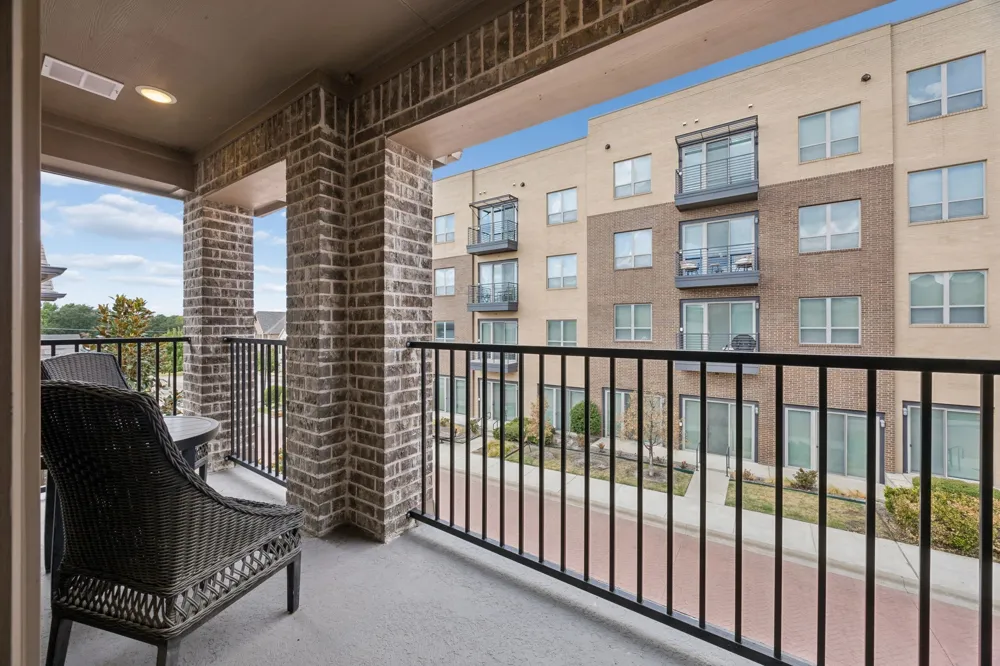 261 Golden Gate Drive Richardson, TX 75080