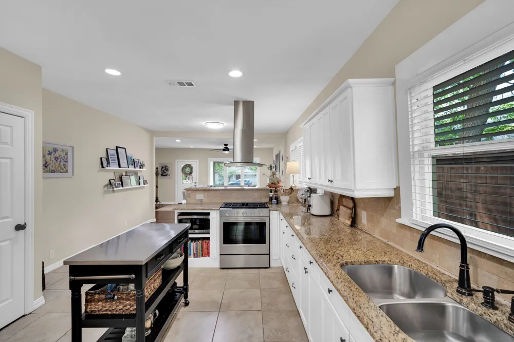 4704 Birchman Avenue Fort Worth, TX 76107