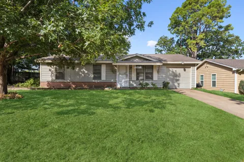 809 Helen Drive