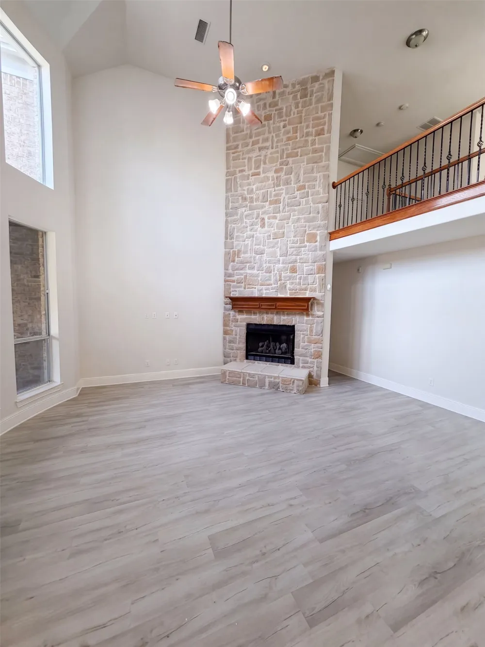 2716 Dearborn Lane Frisco, TX 75036