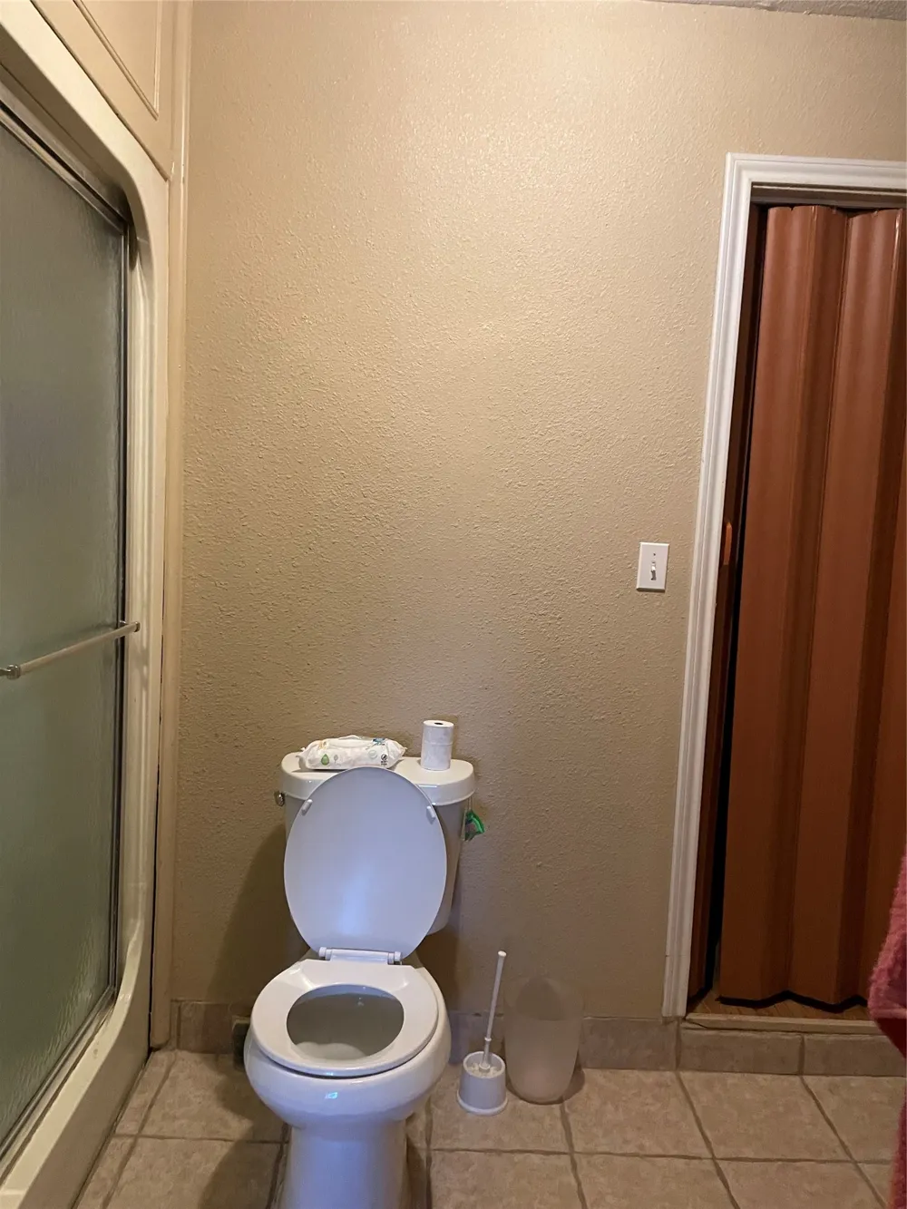 325 Sparks Drive Grand Prairie, TX 75051