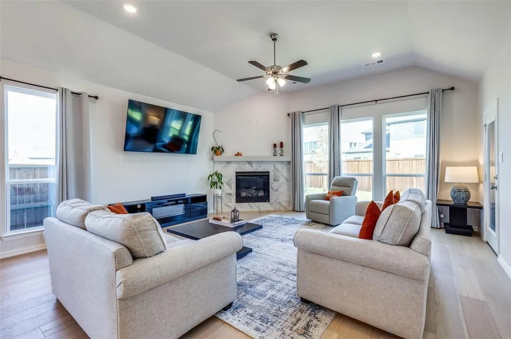 1285 Saffron Street Haslet, TX 76052