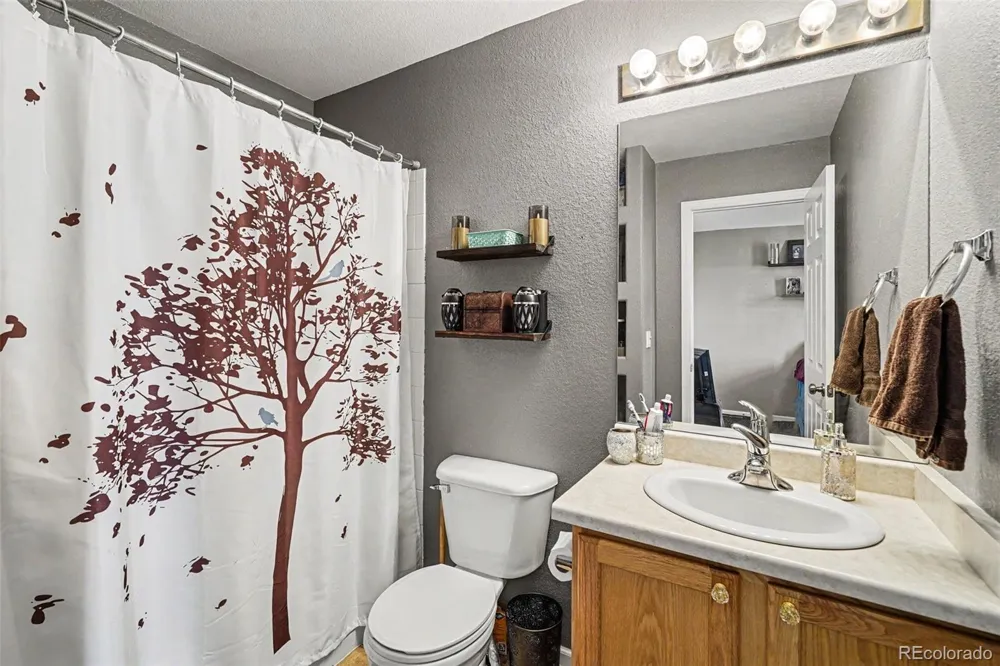 1441 S Dayton Court Denver, CO 80247