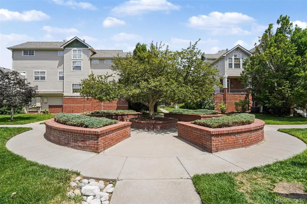 1441 S Dayton Court Denver, CO 80247