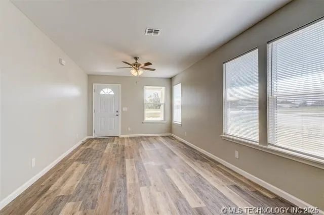 5332 S State Hwy 97 Sand Springs, OK 74063